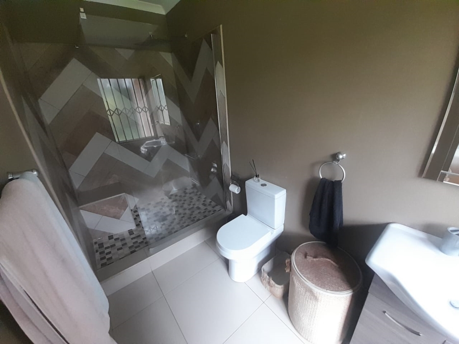 3 Bedroom Property for Sale in Safari Gardens North West